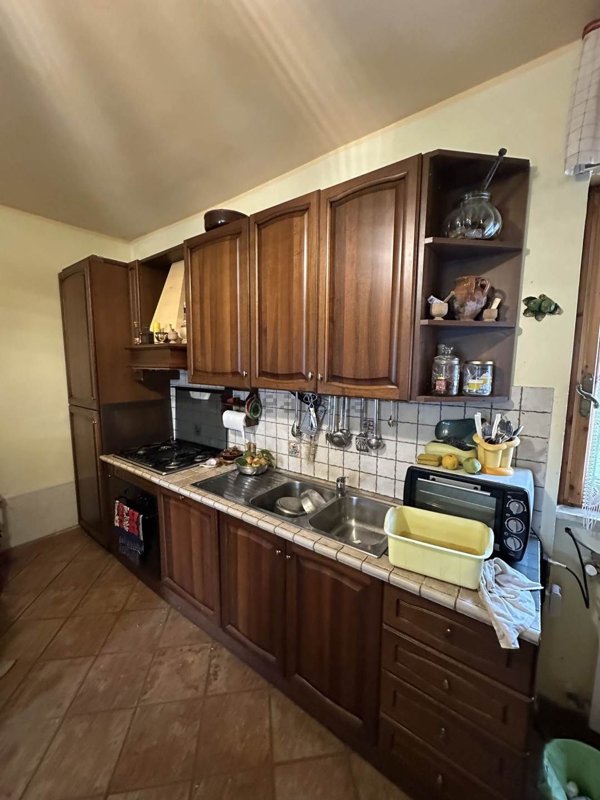 casa indipendente in vendita a Velletri