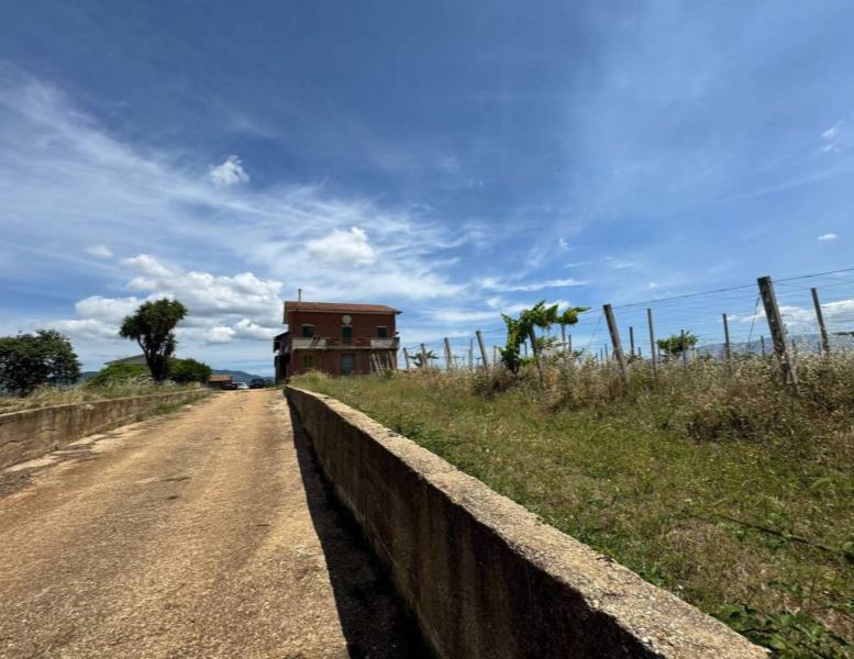 casa indipendente in vendita a Velletri