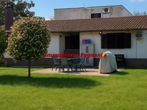 casa indipendente in vendita a Velletri