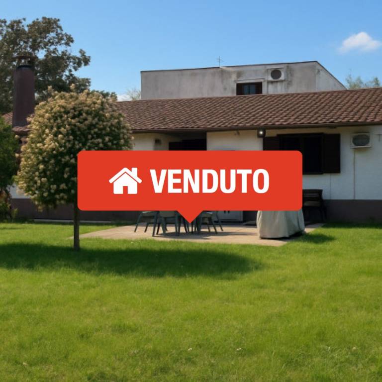casa indipendente in vendita a Velletri