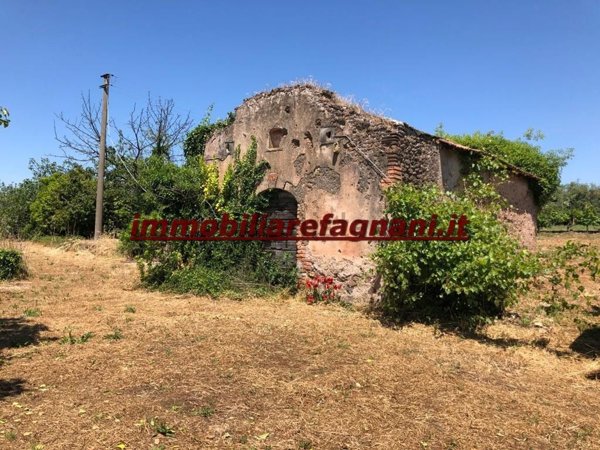 terreno edificabile in vendita a Velletri