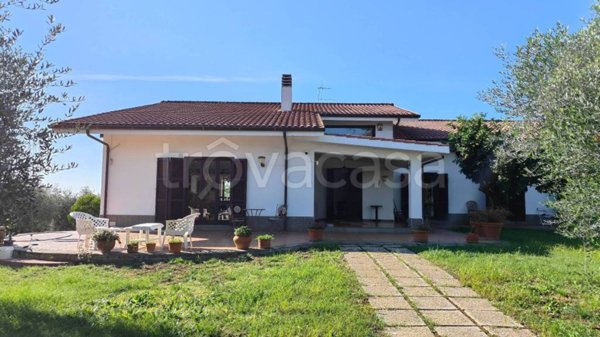casa indipendente in vendita a Velletri