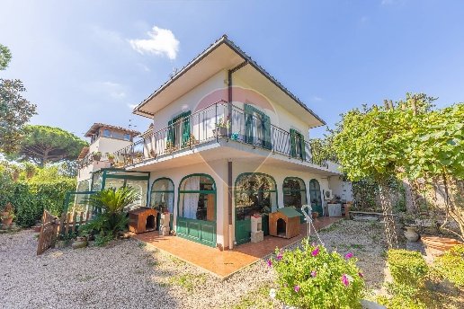 casa indipendente in vendita a Velletri