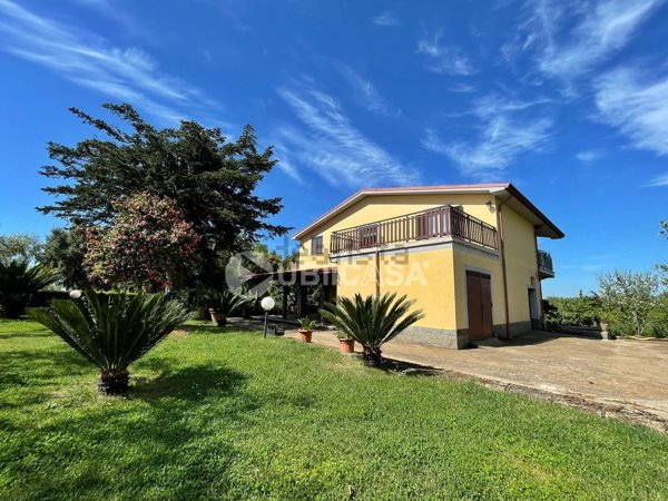 casa indipendente in vendita a Velletri