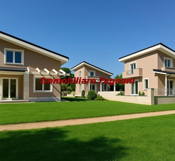 casa indipendente in vendita a Velletri