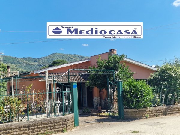 casa indipendente in vendita a Velletri