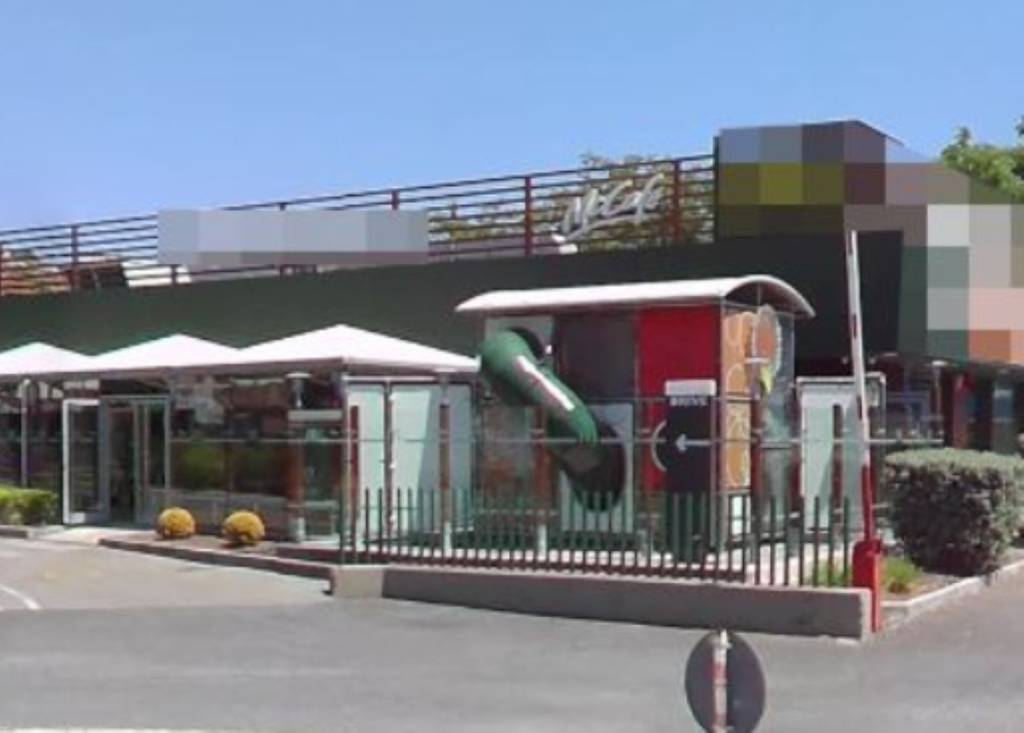 negozio in vendita a Velletri