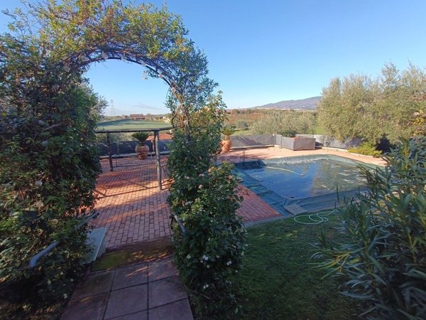 casa indipendente in vendita a Velletri