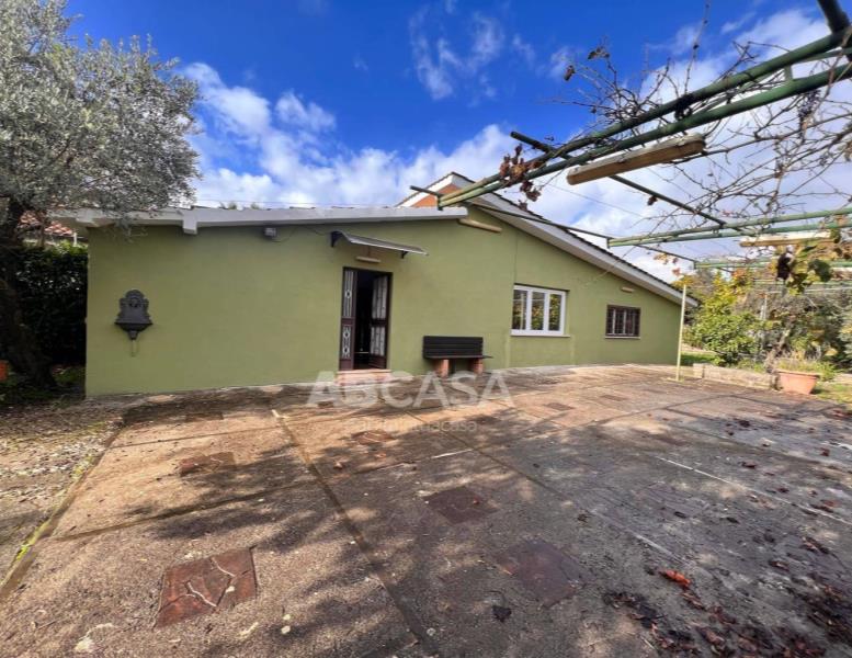 casa indipendente in vendita a Velletri