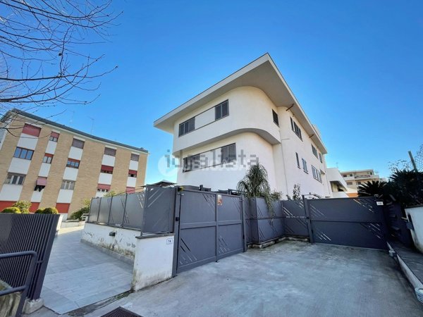 appartamento in vendita a Velletri