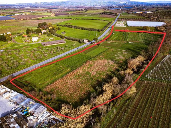 terreno agricolo in vendita a Velletri