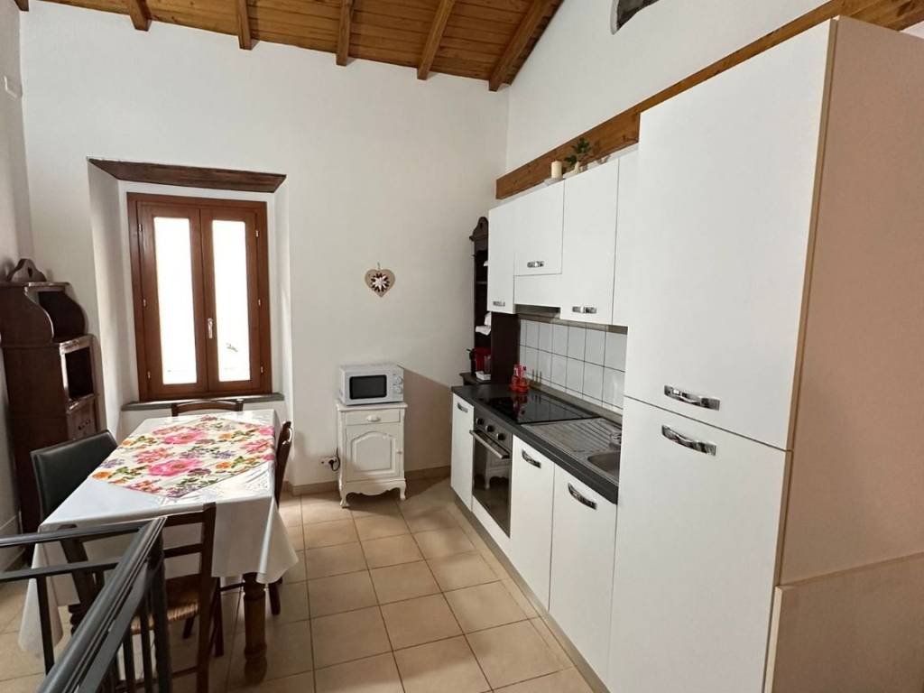 appartamento in vendita a Velletri