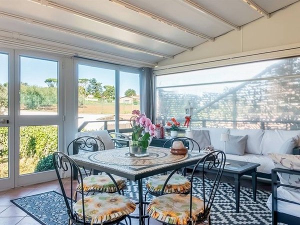 casa indipendente in vendita a Velletri