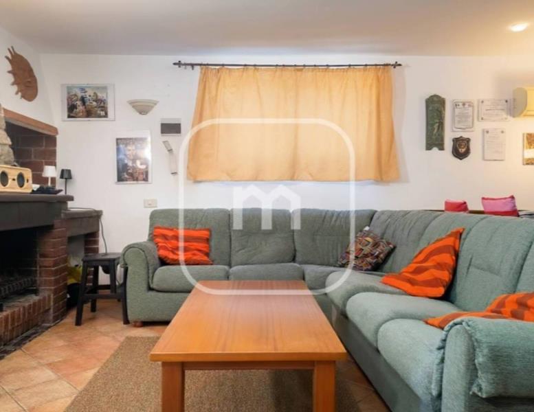 casa indipendente in vendita a Velletri