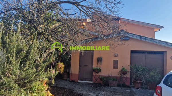 casa indipendente in vendita a Velletri