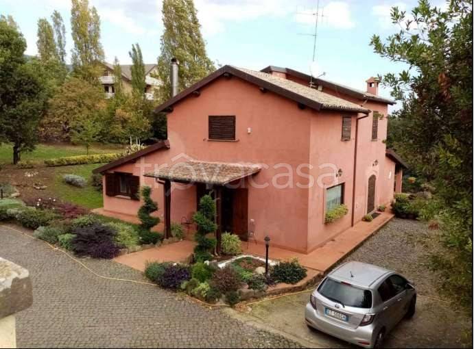casa indipendente in vendita a Velletri