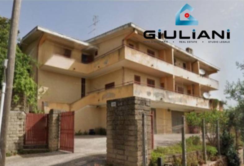 casa indipendente in vendita a Velletri