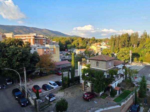 appartamento in vendita a Velletri