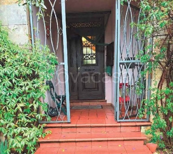 casa indipendente in vendita a Velletri