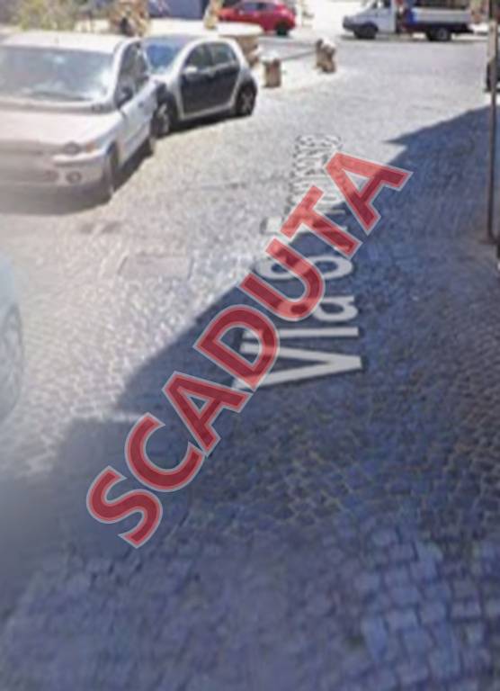 negozio in vendita a Velletri