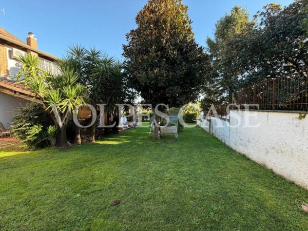 casa indipendente in vendita a Velletri