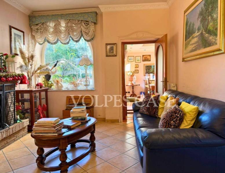 casa indipendente in vendita a Velletri