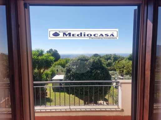 casa indipendente in vendita a Velletri