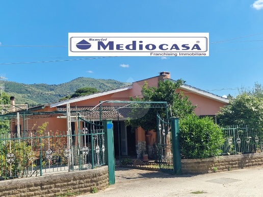 casa indipendente in vendita a Velletri