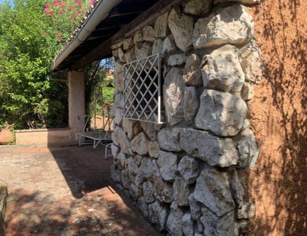 casa indipendente in vendita a Velletri