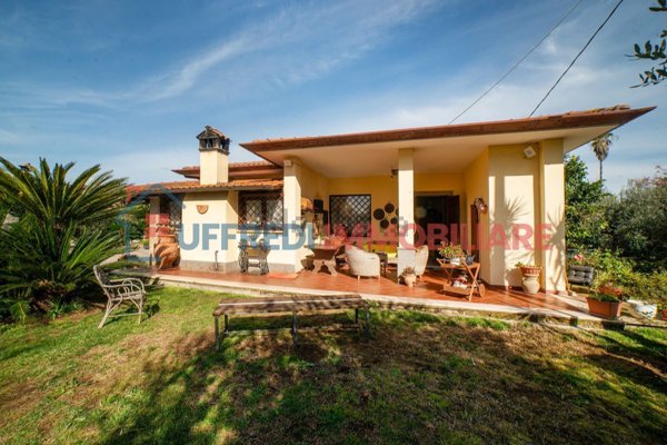 casa indipendente in vendita a Velletri