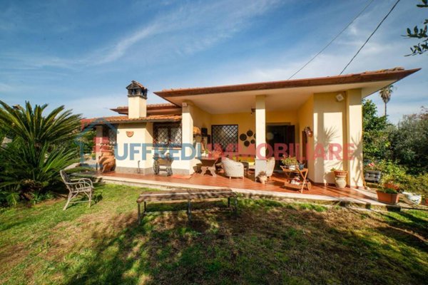 casa indipendente in vendita a Velletri