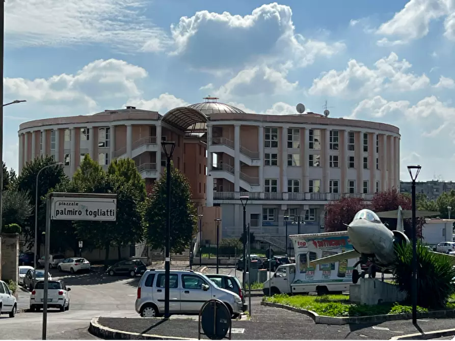 locale di sgombero in vendita a Velletri