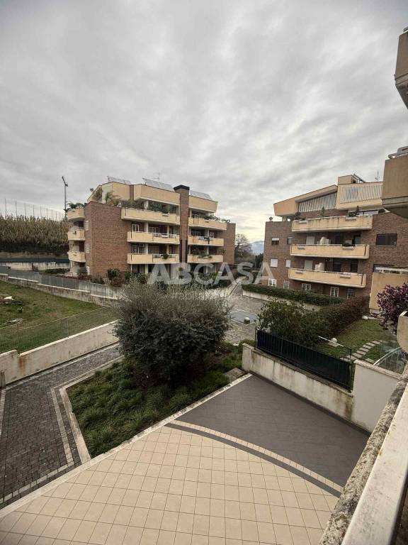 appartamento in vendita a Velletri