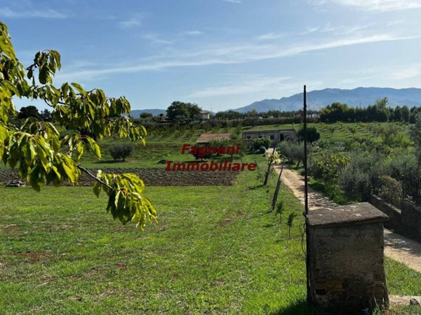 casa indipendente in vendita a Velletri