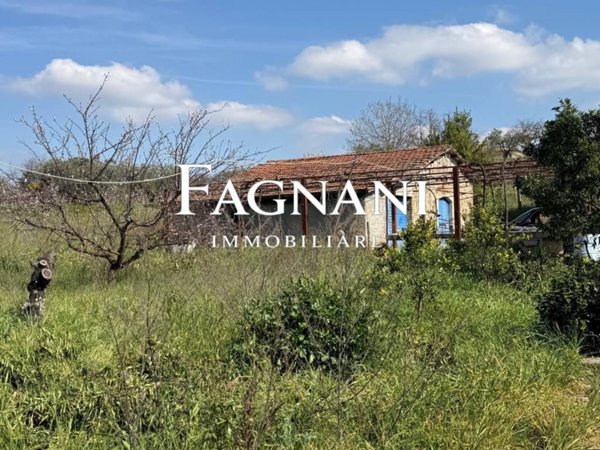 casa indipendente in vendita a Velletri