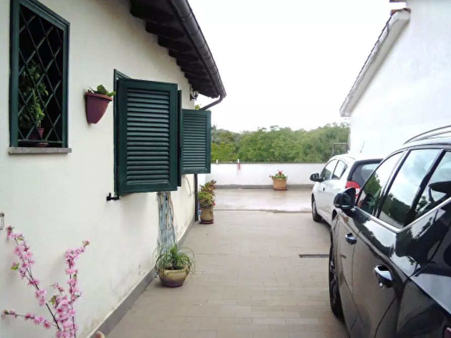 casa indipendente in vendita a Velletri