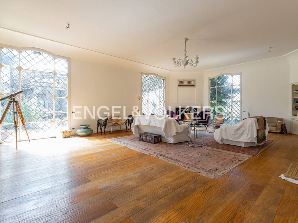 casa indipendente in vendita a Velletri