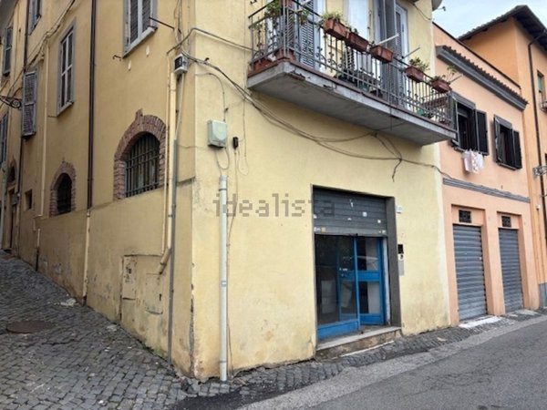 ufficio in vendita a Velletri