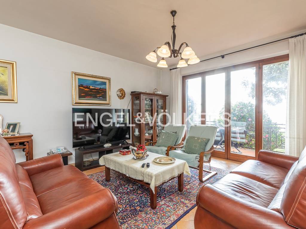 casa indipendente in vendita a Velletri