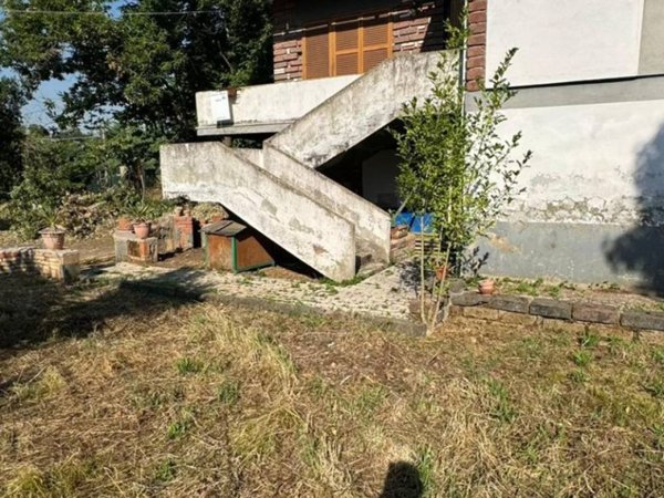casa indipendente in vendita a Velletri