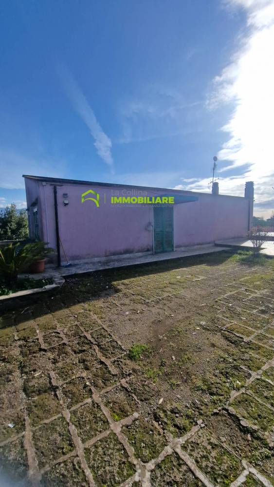 casa indipendente in vendita a Velletri