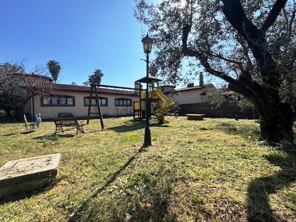 casa indipendente in vendita a Velletri