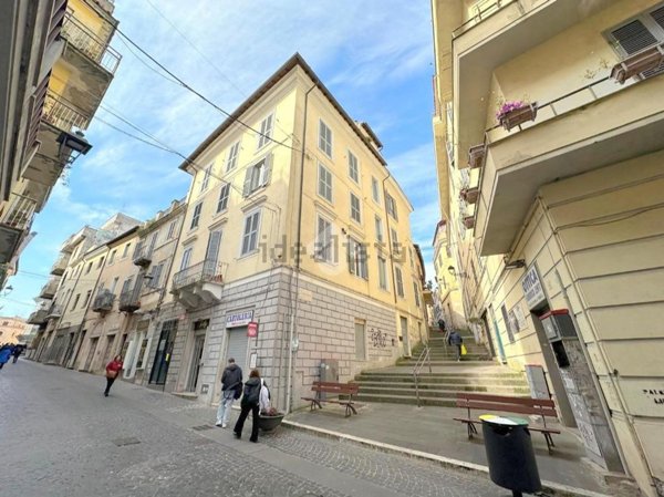 appartamento in vendita a Velletri