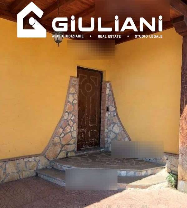 casa indipendente in vendita a Velletri