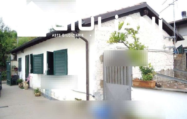 casa indipendente in vendita a Velletri