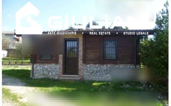 casa indipendente in vendita a Velletri