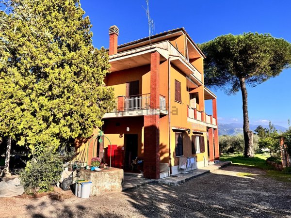 pentavano in vendita a Velletri