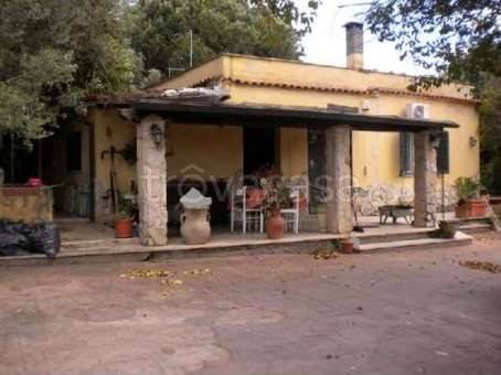 casa indipendente in vendita a Velletri