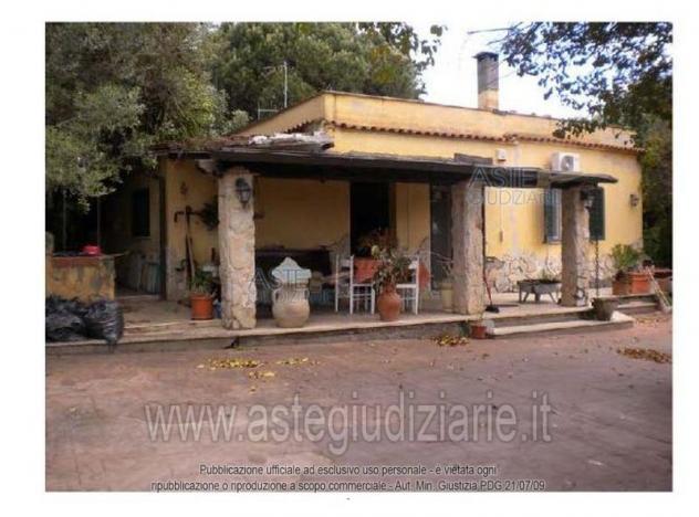 casa indipendente in vendita a Velletri