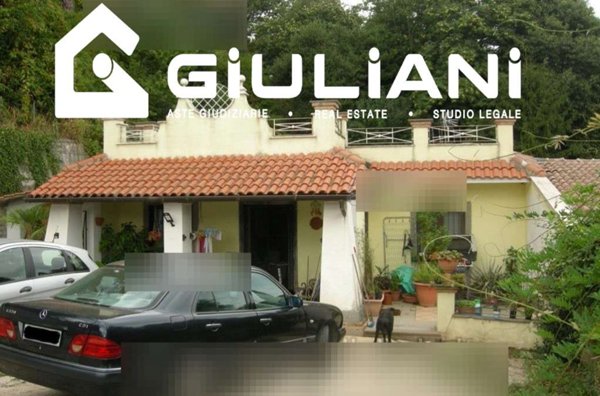 casa indipendente in vendita a Velletri